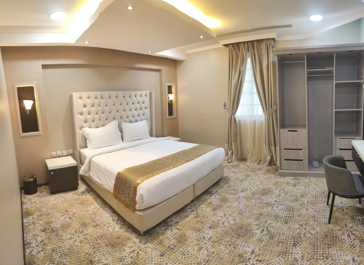 اصاله الشروق للأجنحه الفندقيه Al Khobar Eksteriør billede