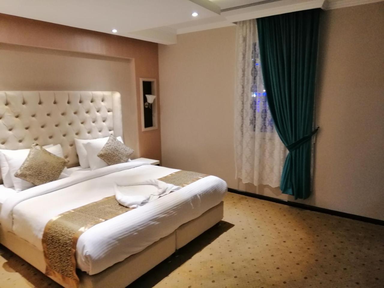 اصاله الشروق للأجنحه الفندقيه Al Khobar Eksteriør billede